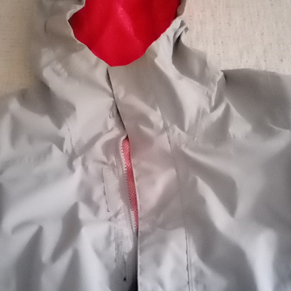 Little girl's north face windbreaker